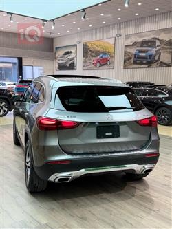 مرسيدس بنز GLA